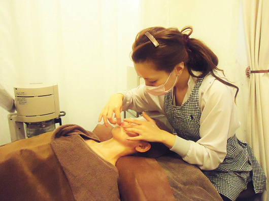 マニュアル通りではなくその人その人に合わせてしていただいたのが、少人数ならではなのかなと感じました。